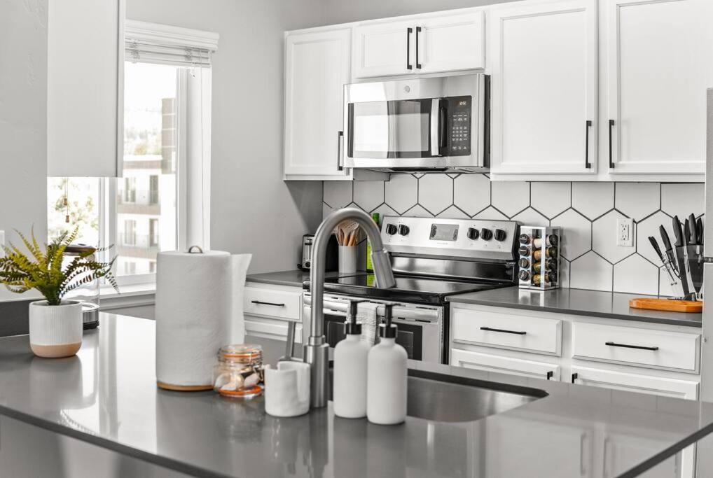 Charming Downtown Getaway Apartment Salt Lake City Luaran gambar